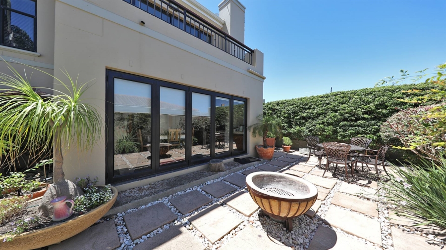 3 Bedroom Property for Sale in Baronetcy Western Cape